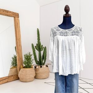 Hazel 3/4 Flutter Sleeve Sheer Lace Neckline Top